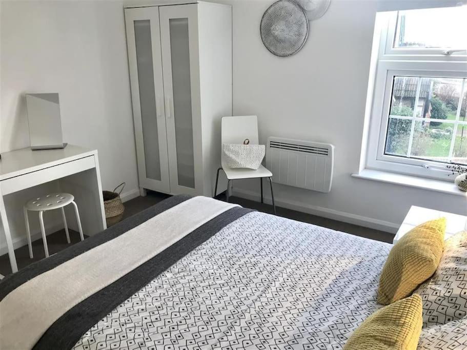 No 1 Town Apartment Сидмаут Экстерьер фото
